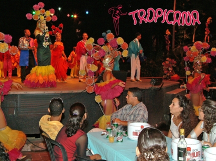 VIAJE AL CARIBE Tropicana Santiago Cabaret Show