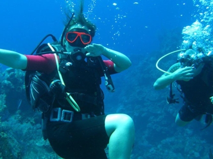 "Diving in Albacora Dive Center" Marea del Portillo Tour