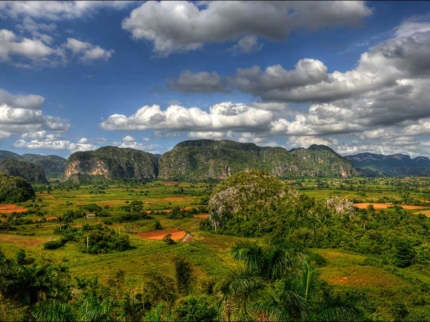 Panoramic View of Viñales - "Pinar del Río - Viñales" Tour